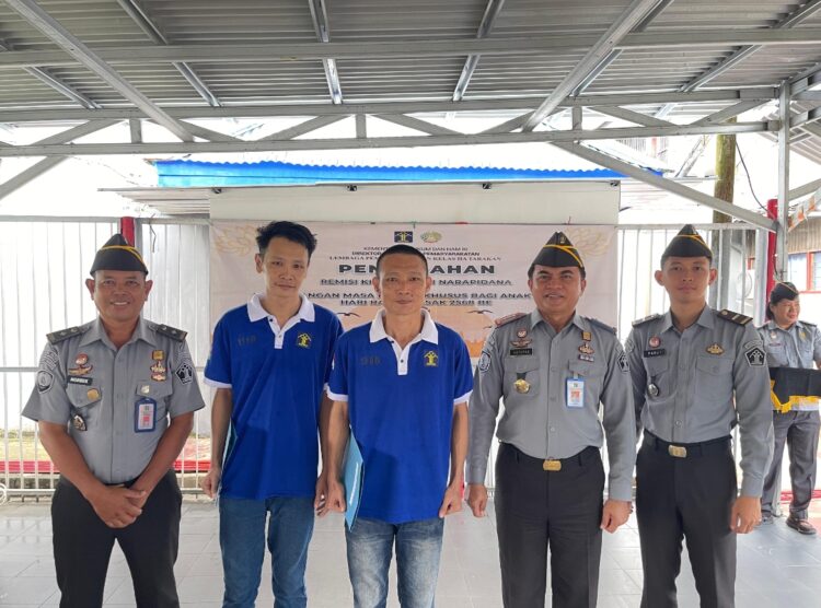 Lapas Tarakan Berikan Remisi Khusus Waisak Kepada Lima WBP