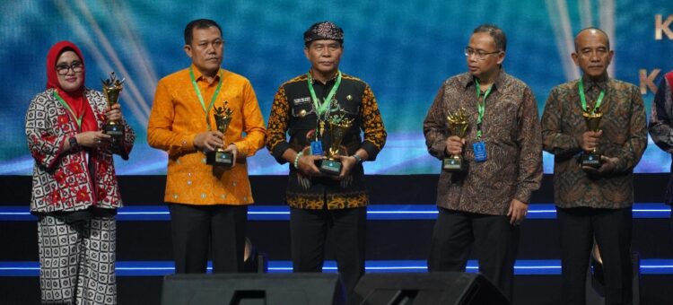 Dinilai Transformatif Dalam Menangani Pendidikan, Kaltara Kembali Raih Penghargaan dari Kemendikbudristek RI