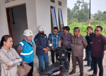 DPRD dan PLN Atasi permasalahan Listrik dan Penerangan Umum Warga Kp 1 Skip