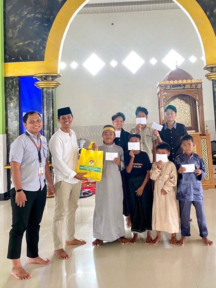 Pemuda LDII Kota Tarakan Berbagi Berkah Ramadan Bersama Anak Yatim