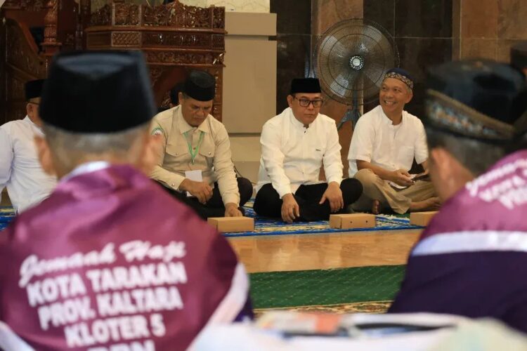 Wakil Wali Kota Tarakan Lepas 95 Jamaah Calon Haji Tahun 2025