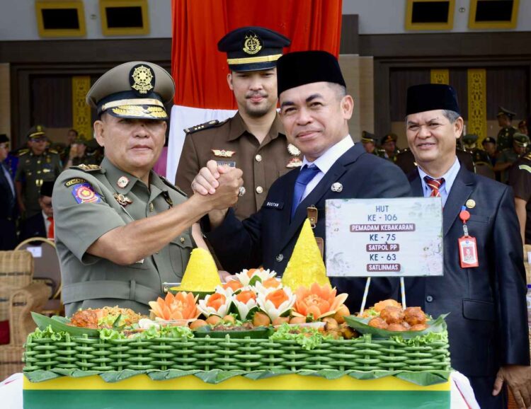 Pj. Sekprov Bustan Pimpin Apel Kesiapsiagaan Nasional se-Kaltara