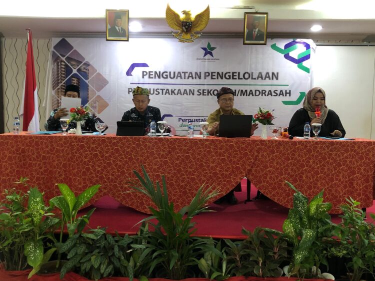 Dorong Perpustakaan Sesuai SNP, Perpusnas dan DPK Kaltara Gelar Penguatan Pengelolaan Perpustakaan Sekolah/Madrasah