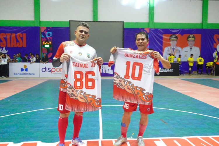 Duet Gubernur Dan Gonzales, Meriahkan Penutupan Turnamen Futsal Antar Pelajar 2025
