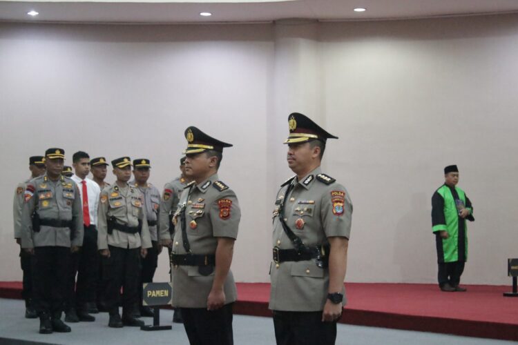 Kapolda Kaltara Pimpin Sertijab Karo SDM Polda Kaltara