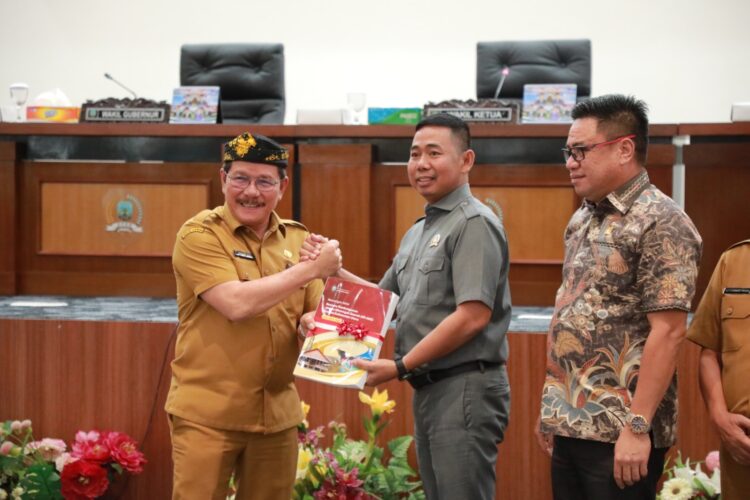 Wagub Sampaikan Nota Pengantar Ranperda RPJMD 2025-2029