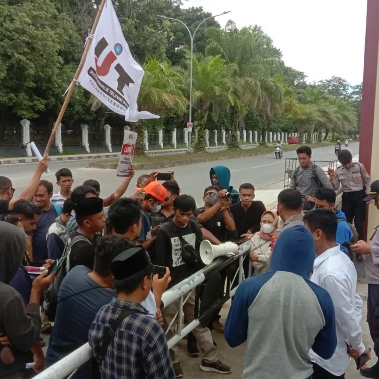 Pernyataan Sikap Tegas IJTI Sultra: Kepala Bandara Haluoleo Diduga Langgar UU Pers, Terancam Pidana