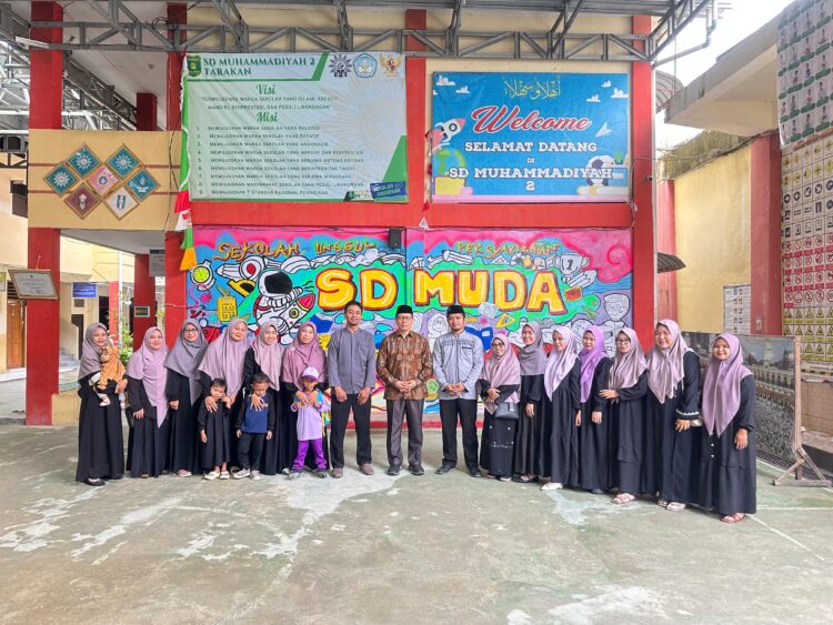 Sekretaris PP Muhammadiyah Kunjungi SD Muhammadiyah 2 Tarakan, Titip Pesan Jadi Sekolah Favorit