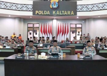 Personel Polda Kaltara Bersama Polres Jajaran Laksanakan Binrohtal Secara Virtual