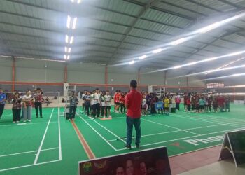 Buka Kejurprov PBSI Kaltara, Hasan Basri Tegaskan Pentingnya Pembinaan dan Perhatian Khusus Pemerintah