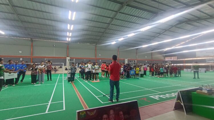 Buka Kejurprov PBSI Kaltara, Hasan Basri Tegaskan Pentingnya Pembinaan dan Perhatian Khusus Pemerintah