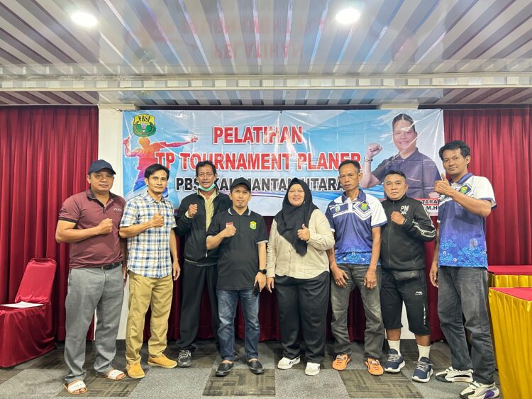 Tingkatkan Profesionalisme, PBSI Kaltara Hadirkan Tutor PP PBSI dalam Pelatihan Tournament Planner