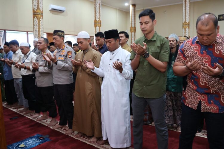 Polda Kalimantan Utara Gelar Sholat Ghaib dan Doa Bersama untuk Korban Bencana di Sumatera