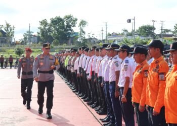 Polda Gelar Upacara Hari Bela Negara dan Apel Gelar Pasukan Operasi Lilin Kayan 2025