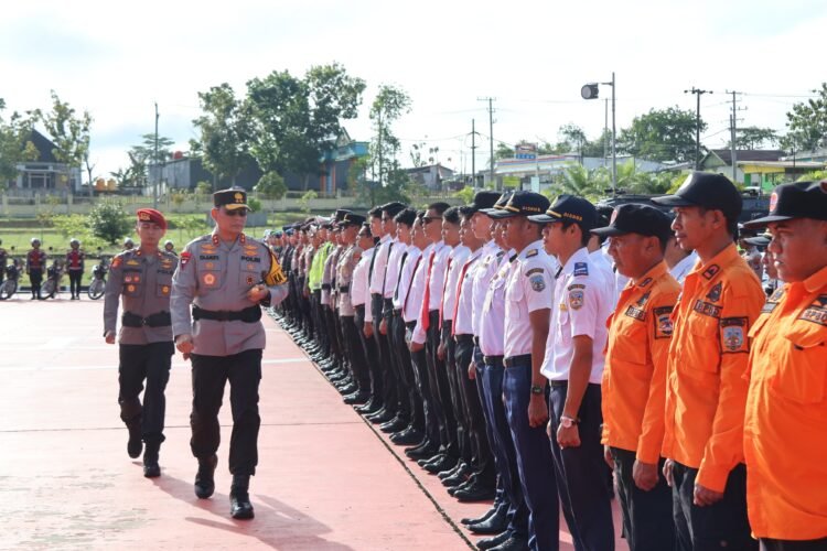 Polda Gelar Upacara Hari Bela Negara dan Apel Gelar Pasukan Operasi Lilin Kayan 2025