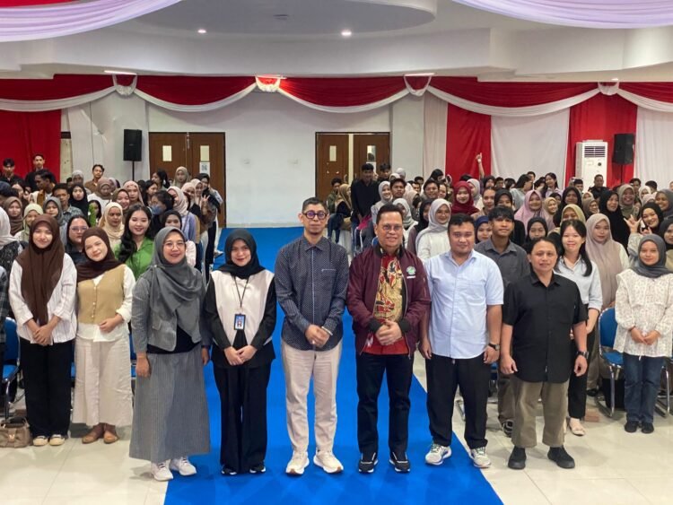 Hasan Basri Tekankan Pentingnya Pemahaman UUD 1945 kepada Mahasiswa UBT