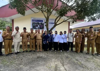 Sekolah rakyat Tarakan.