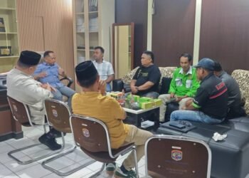 Wakil Ketua I DPRD Tarakan, Herman Hamid mediasi bersama serikat pekerja.