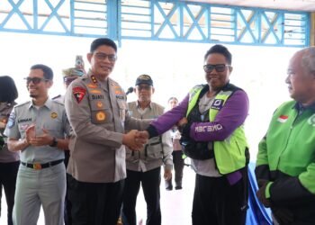 Kapolda Kaltara Hadiri “Polantas Menyapa” Bersama Mitra Ojek Online dalam Rangka Hari Bhayangkara ke-80
