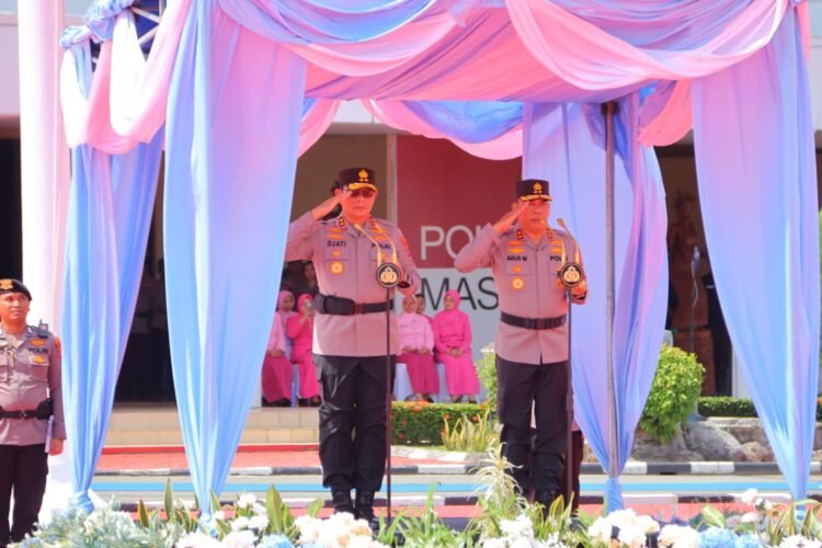 Upacara Welcome and Farewell Parade Kapolda Kalimantan Utara