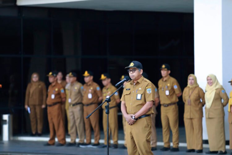 Pimpin Apel Gabungan, Asisten Sapi’i Ajak ASN Terus Berbenah dan Siapkan APBD 2027