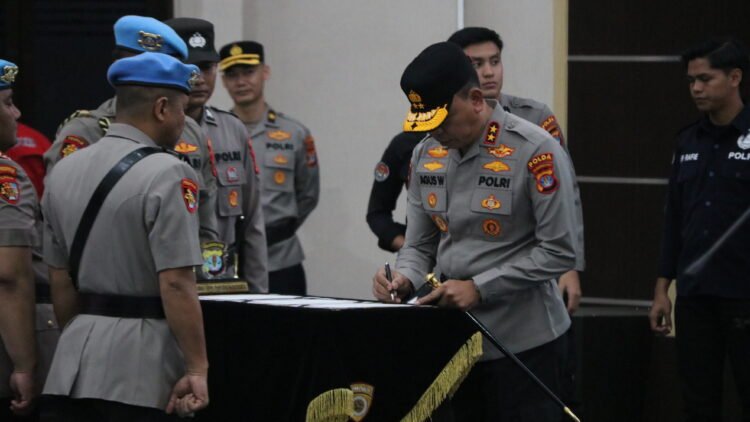 Kapolda Kaltara Pimpin Sertijab Pejabat Utama Polda Kaltara